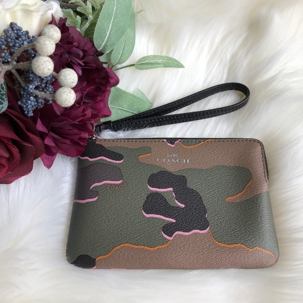 ππ Coach Corner Zip Wristlet Camo Print F32074 - Picture 3 of 5